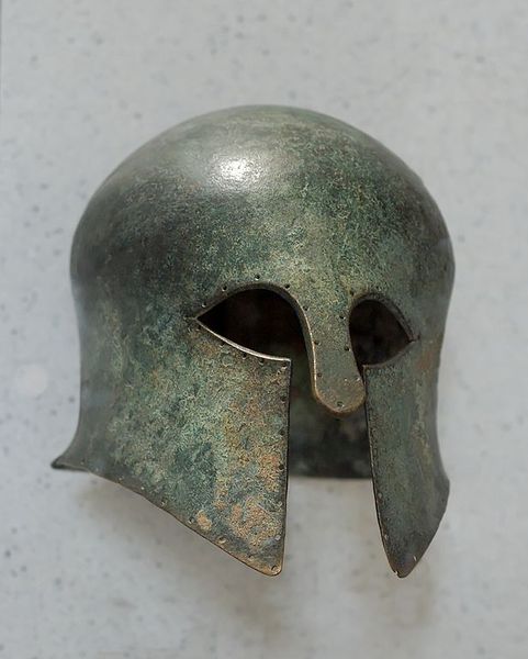 Datei:Korinther Helm.jpg